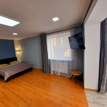 New Luxury Studio Apartment Ivano-Frankivsk Kamer foto
