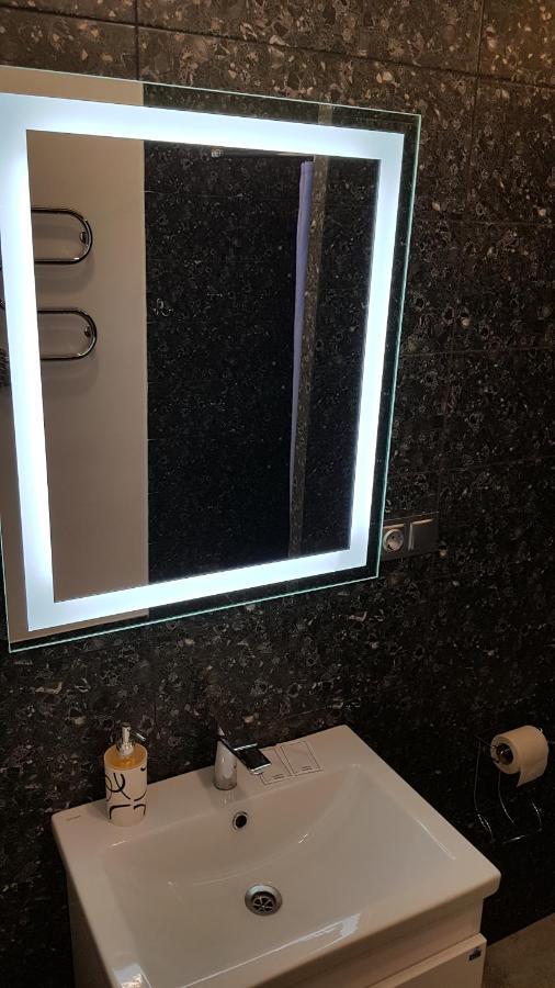New Luxury Studio Apartment Ivano-Frankivsk Buitenkant foto