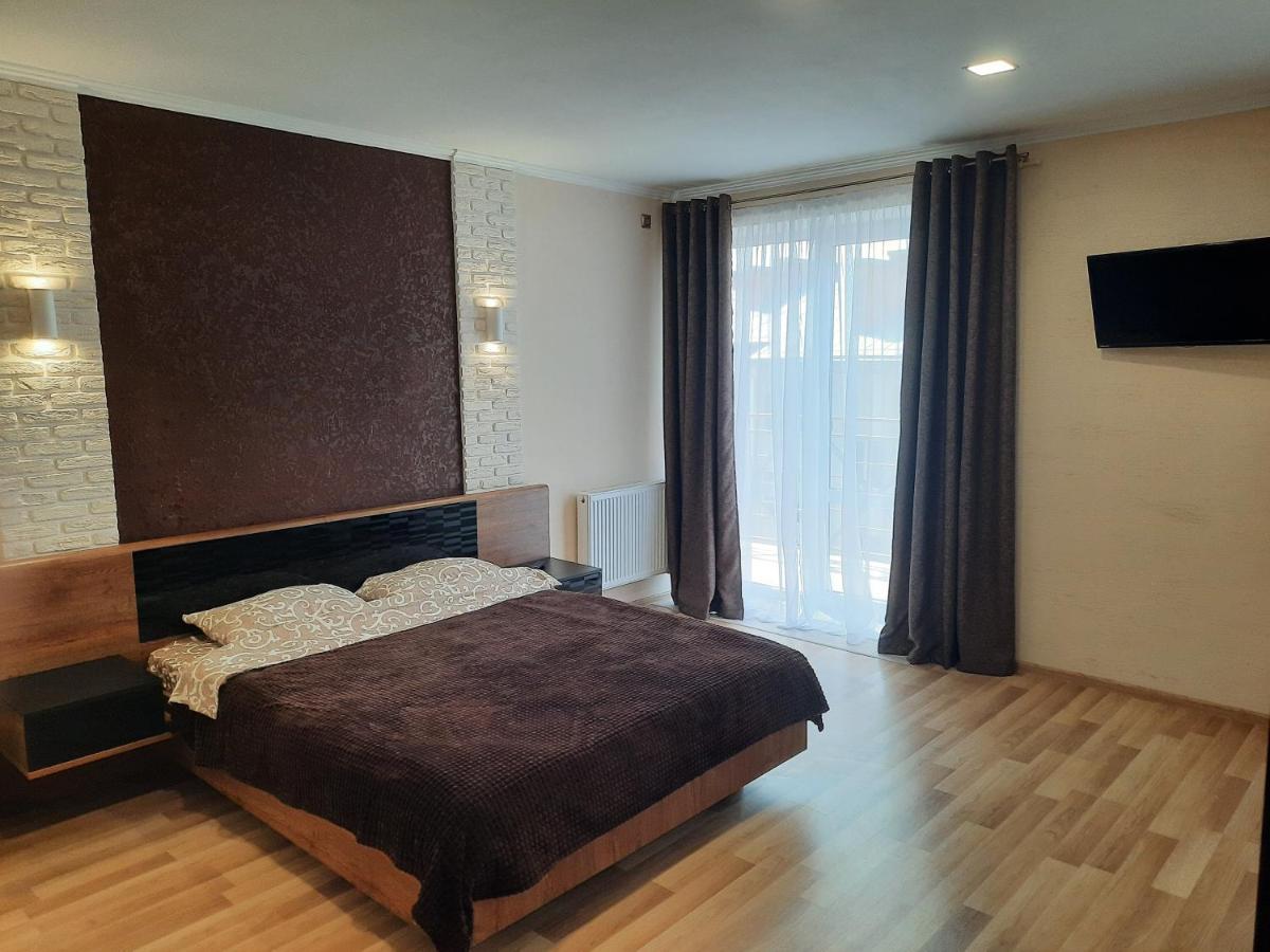 New Luxury Studio Apartment Ivano-Frankivsk Buitenkant foto